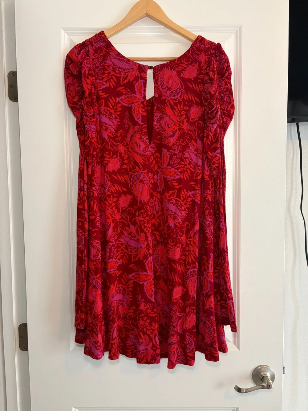 Free People | Hello Lover Red & Pink Floral High-Low Long Sleeve Tunic Dress - Picture 3 of 7